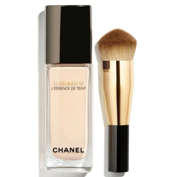 Chanel foundation